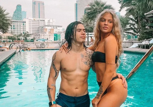 O casal Whindersson Nunes e Luísa Sonza em viagem à Tailândia