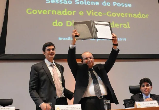 Posse de Ibaneis Rocha