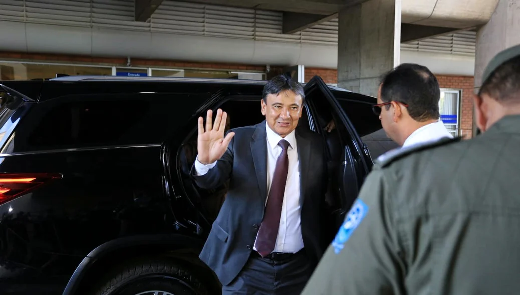 Wellington Dias chegando na Alepi