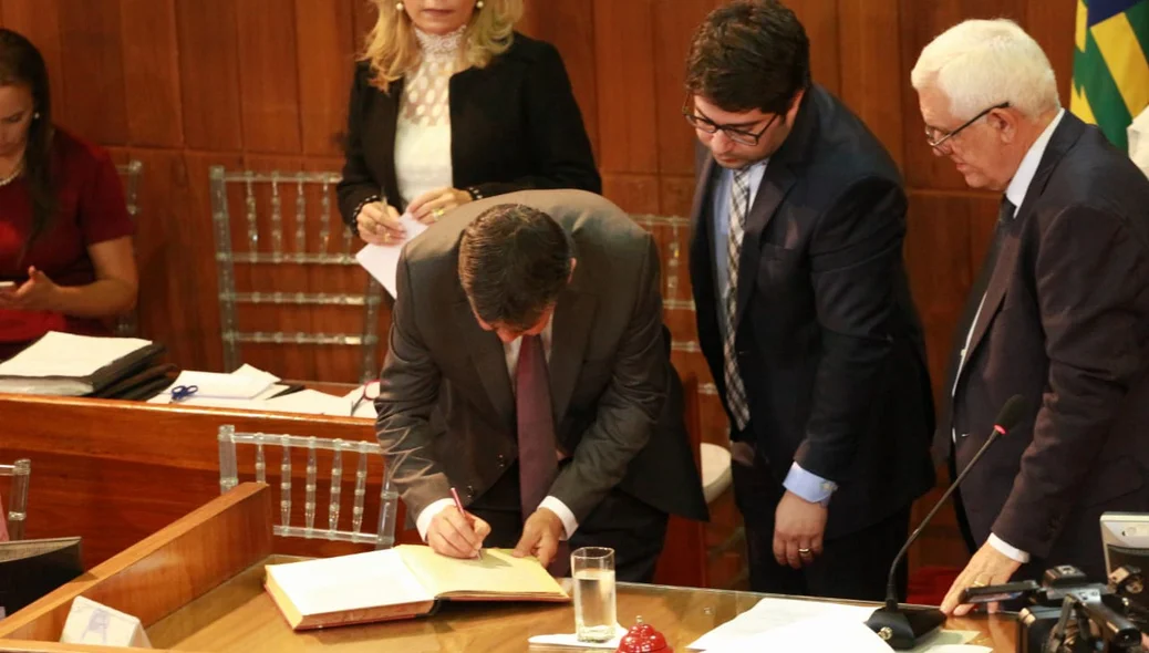Wellington Dias durante solenidade de posse na Alepi