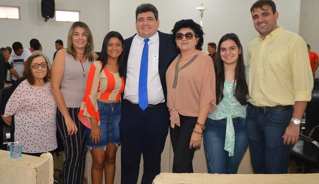 Hugo Victor com familiares