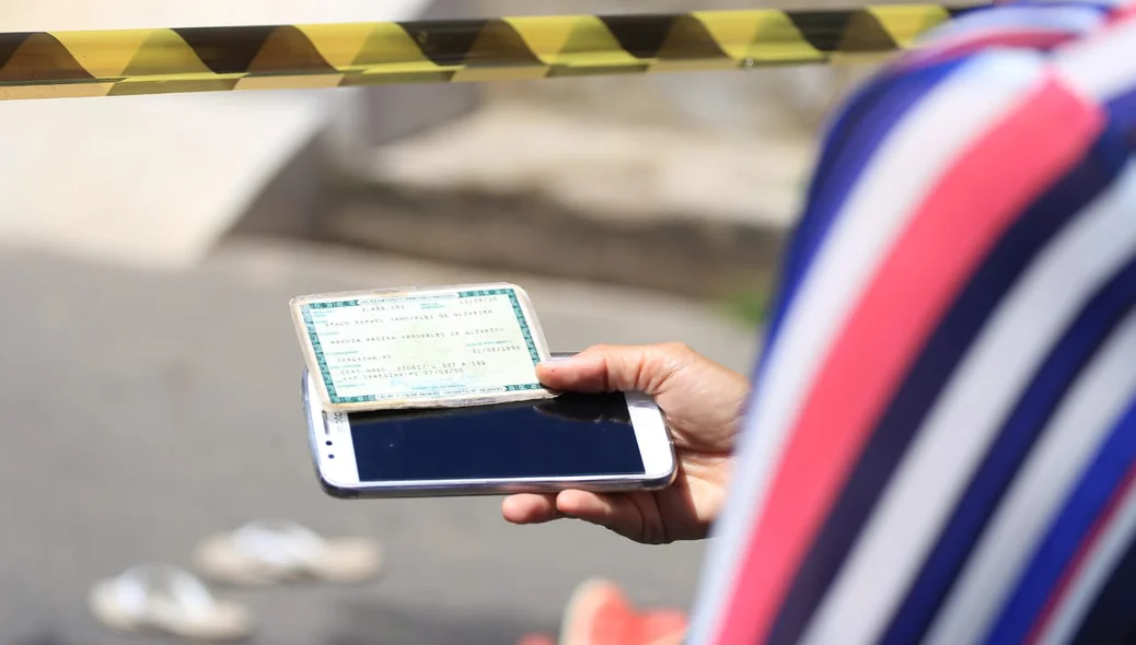 Pertences do jovem assassinado