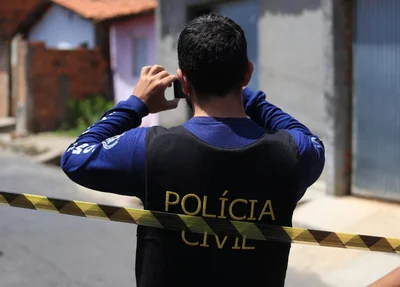 Polícia Civil foi ao local fazer a perícia