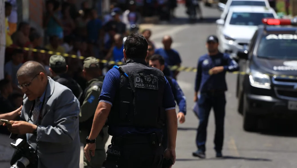 Policiais da Delegacia de Homicídios