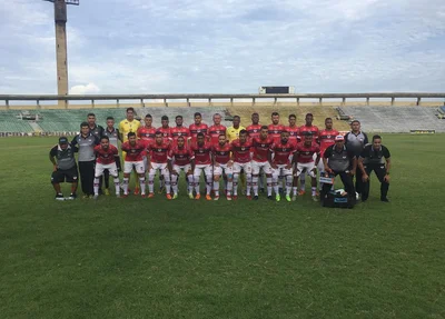 Time titular do River