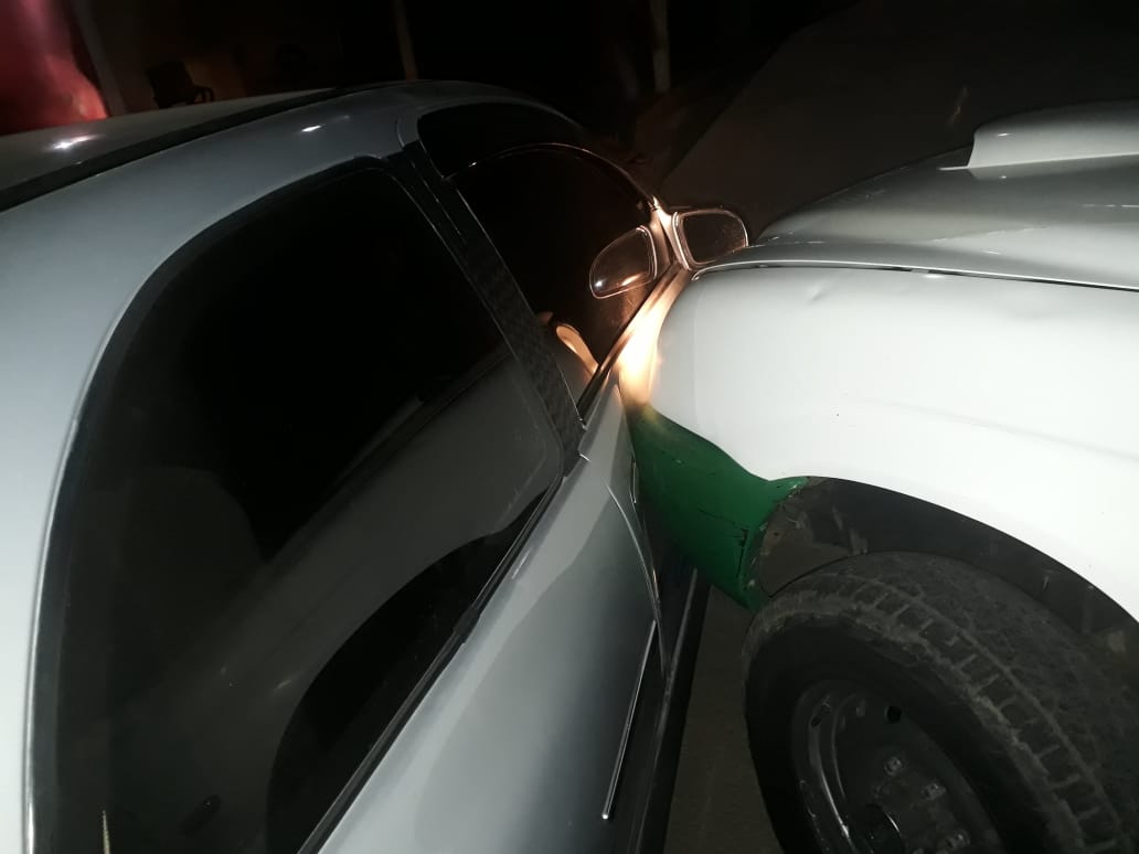 Os militares colidiram no veículo do acusado para impedir que ele fugisse 