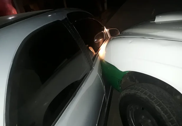Os militares colidiram no veículo do acusado para impedir que ele fugisse 