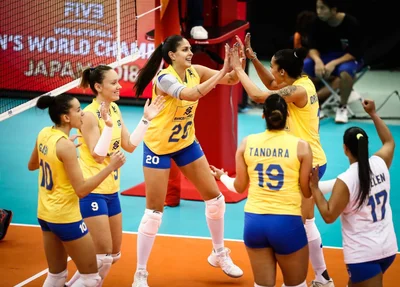 Seleção feminina de vôlei