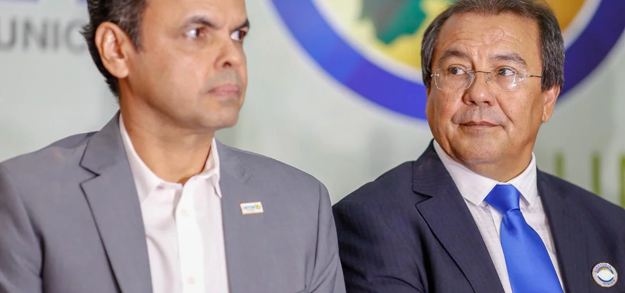 Gil Carlos e Jonas Moura em solenidade na APPM