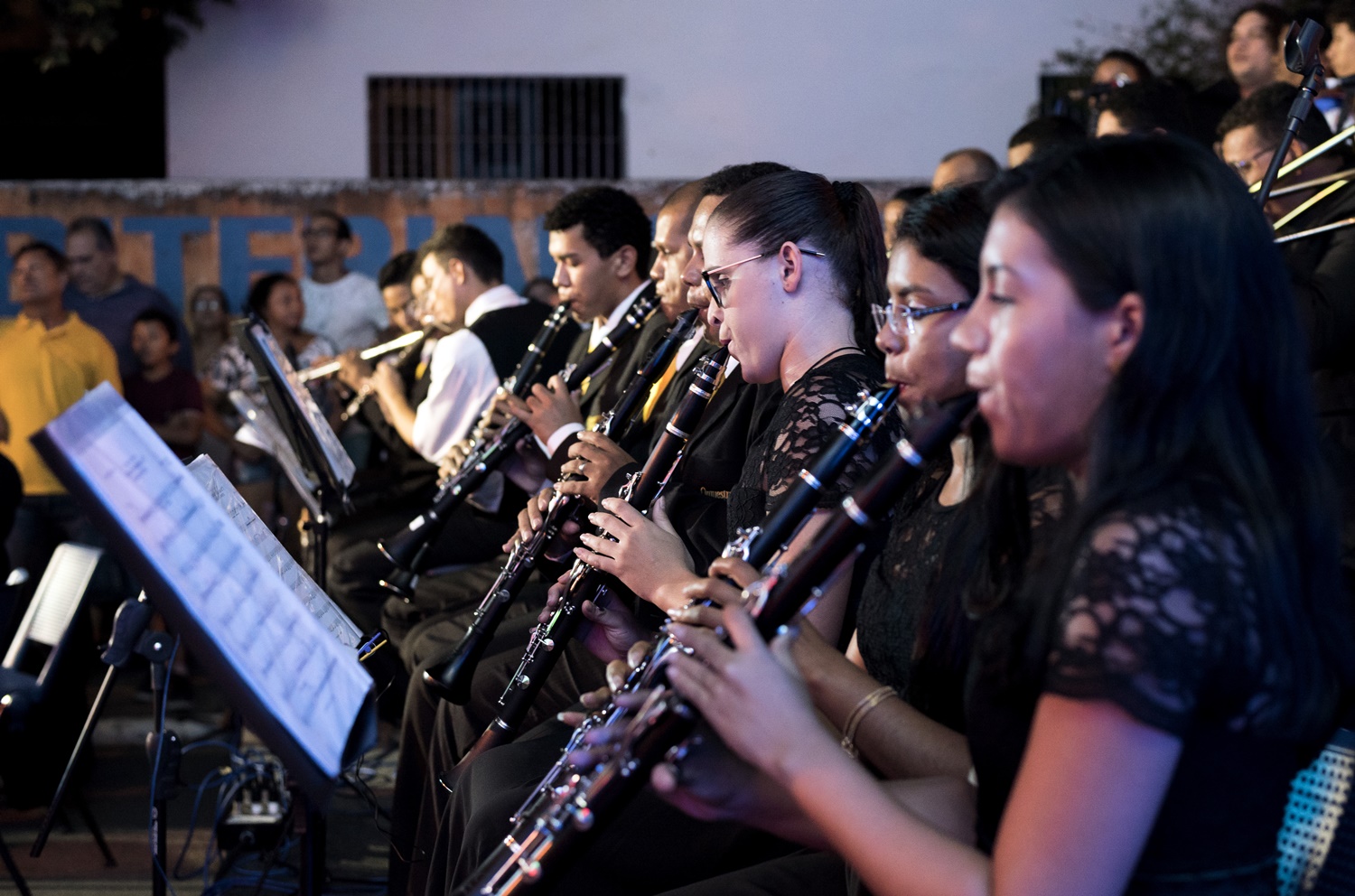 Alunos da Orquestra Jovem do Sesc