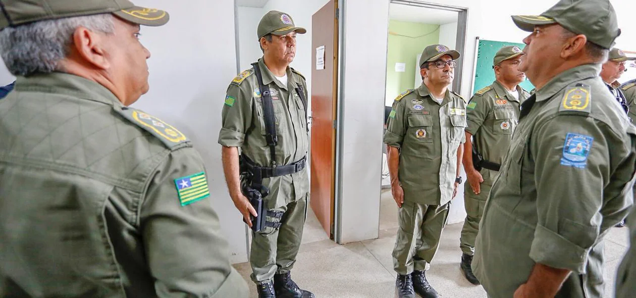 Cerimônia de troca de comando do 17º BPM