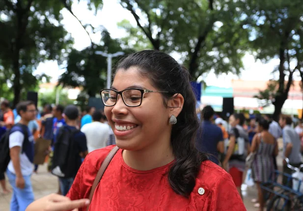 Jéssica Vitória já está na torcida por Elana Valenária