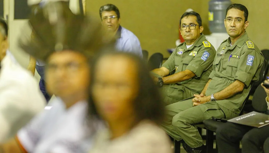 Policiais militares na reunião Ordinária do Conselho Estadual de Segurança Pública