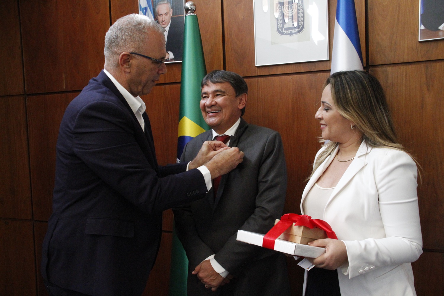 Wellington Dias, embaixador de Israel e Rejane Dias