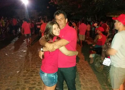 Larissa Bandeira e o pai, o prefeito Zé Carlos