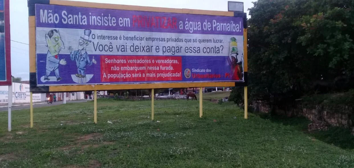 Prefeito Mão Santa mandou derrubar outdoor 