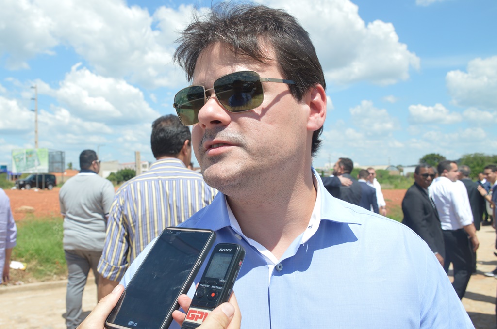 Severo Eulálio defende reeleição de Themístocles