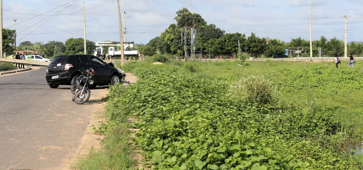 Acidente na Avenida Josué de Moura Santos na zona norte de Teresina