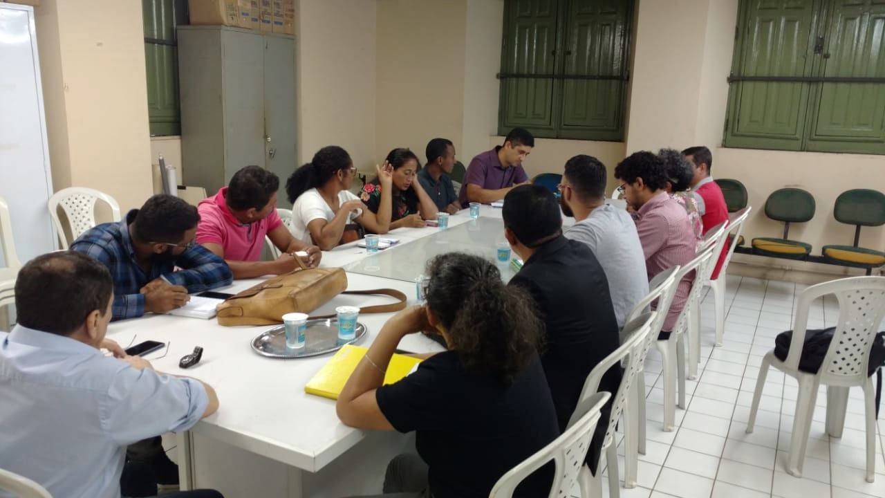 Reunião nesta terça-feira