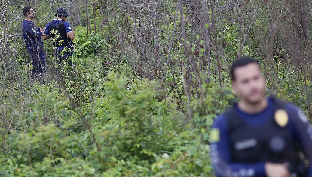 Polícia Civil no local do crime 