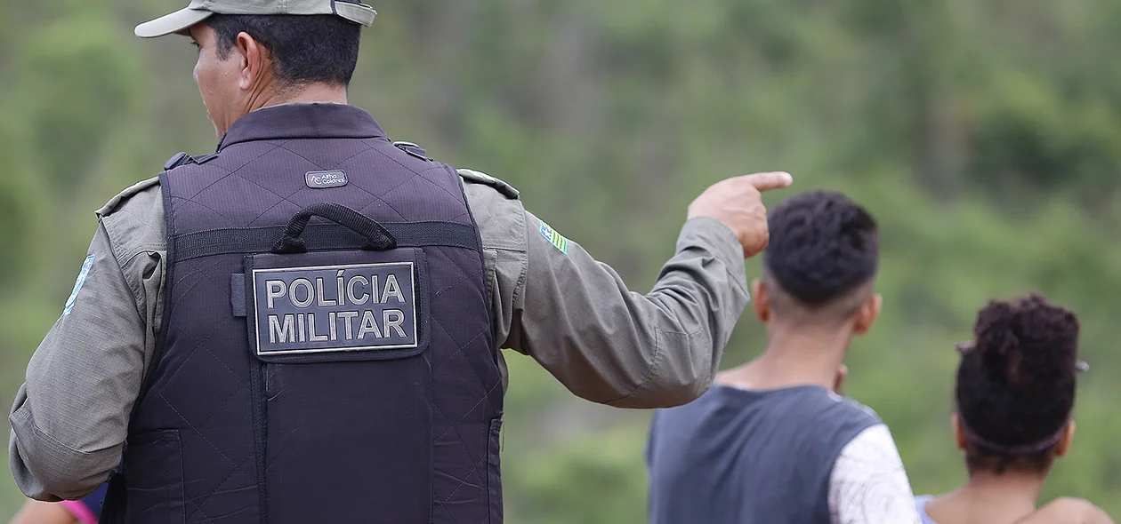 Policia Militar esteve no local 