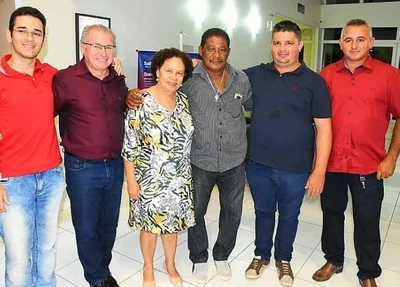 Regina Sousa participa de solenidade em Oeiras