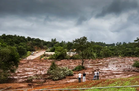 Rompimento de barragem em Brumadinho