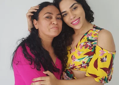 Dona Lindomar e Elana