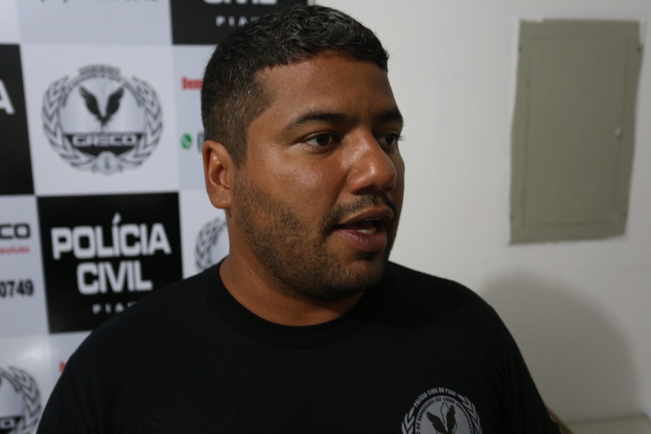 Delegado Daniel Pires dá detalhes das prisões