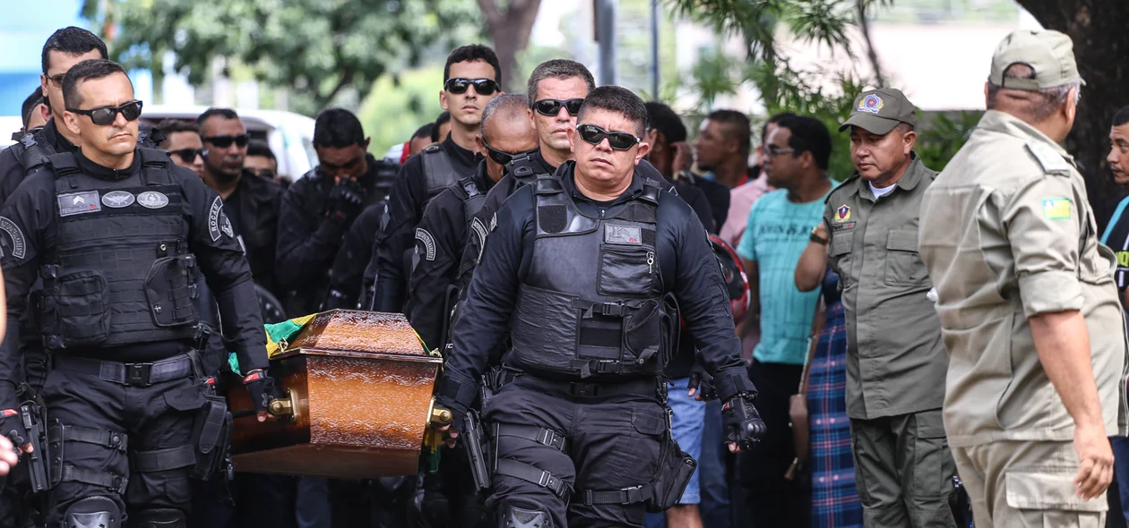 Colegas de farda  