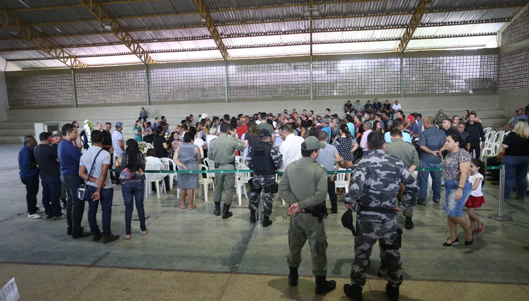 Muita comoção no velório do cabo Samuel Borges