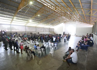 Muita tristeza no velório do cabo Samuel Borges