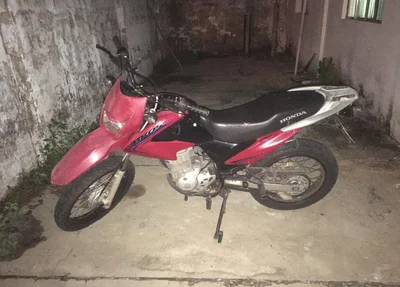 Moto roubada recuperada