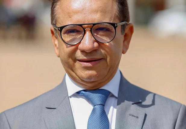 Dr. Hélio