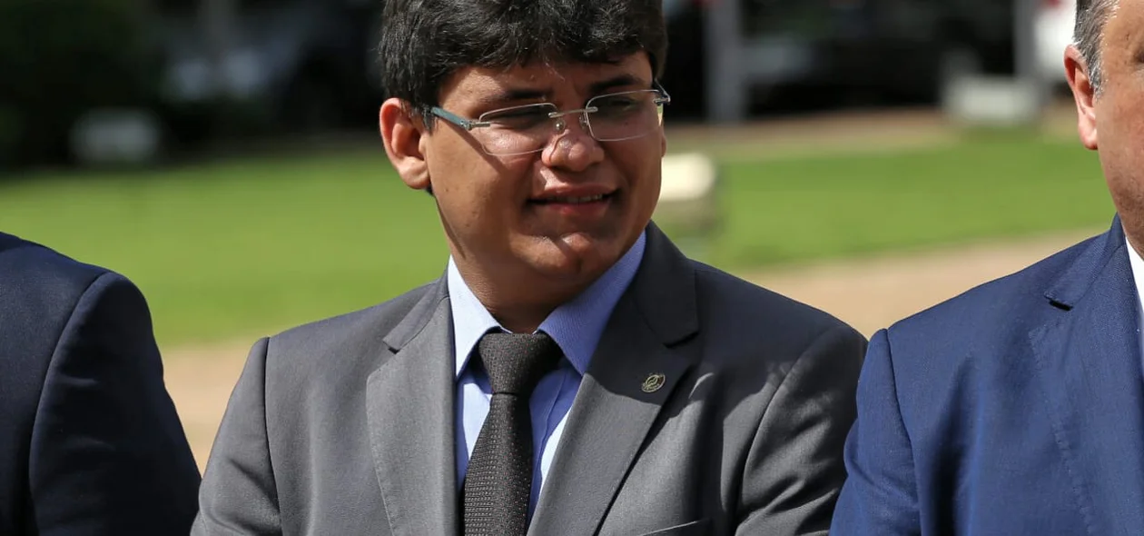 Oliveira Neto