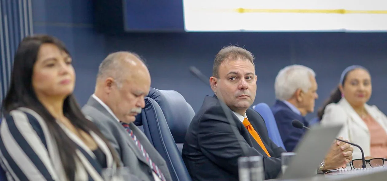 Jeová Alencar durante abertura do Ano Legislativo na Câmara