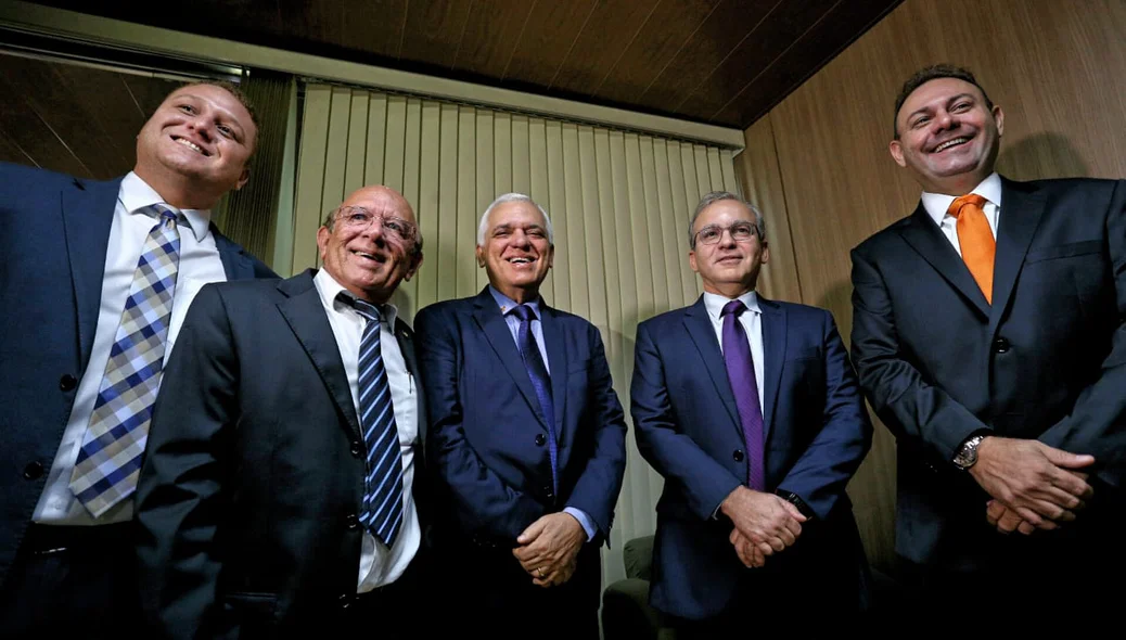 Venâncio, Themístocles Filho, Firmino Filho e Jeová Alencar