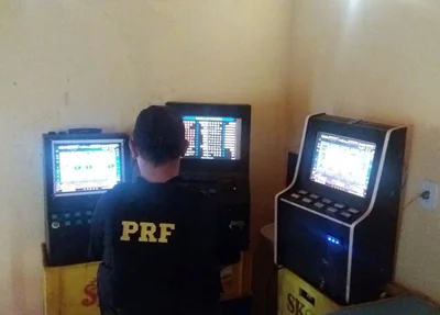 Máquinas apreendidas