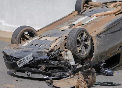 Honda Civic envolvido no acidente