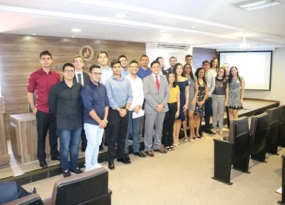 Posse dos novos servidores efetivos do MPPI