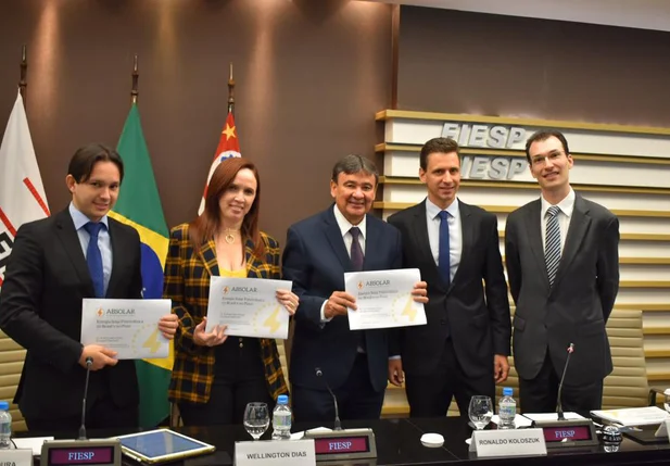 Wellington Dias durante apresentação de projeto em São Paulo