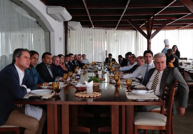 Reunião entre Rodrigo Maia e bancada federal em Teresina