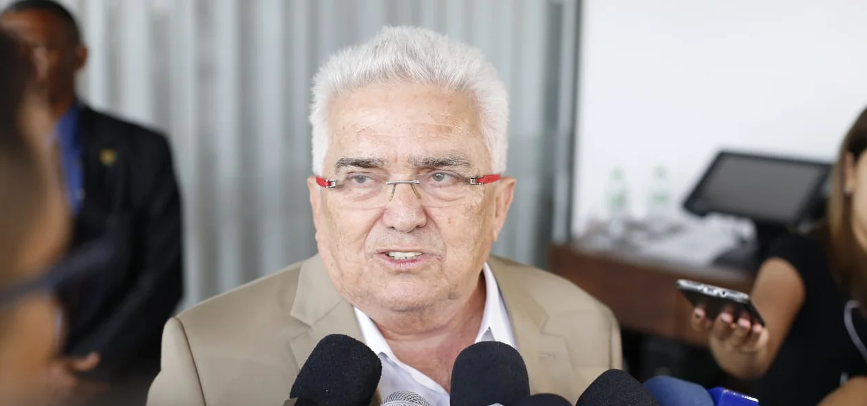 Economista Raul Veloso