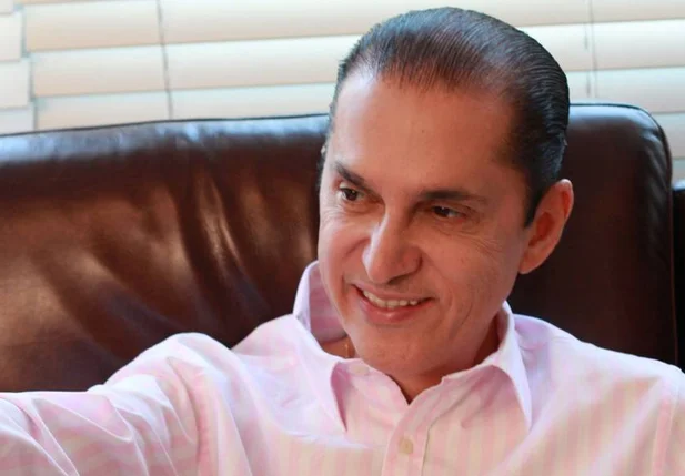 Ex-deputado Carlos Apolinário