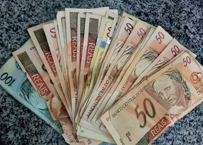 Dinheiro apreendido pela PM
