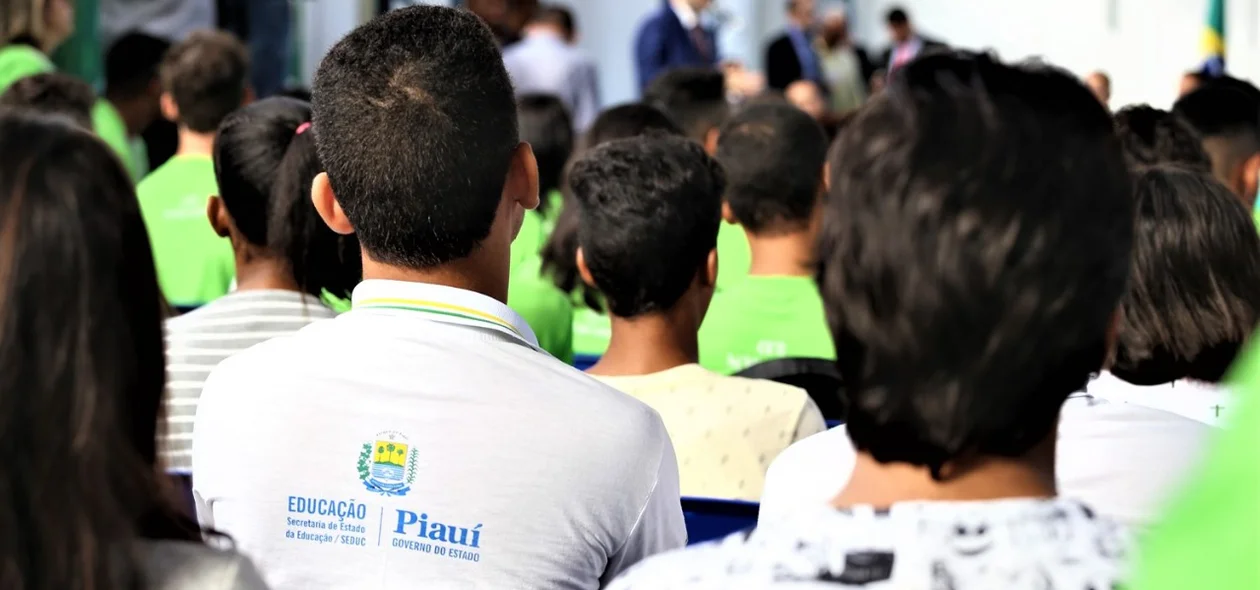 Estudantes da rede estadual de ensino do Piauí