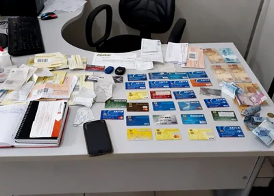 Material apreendido pela Polícia Civil