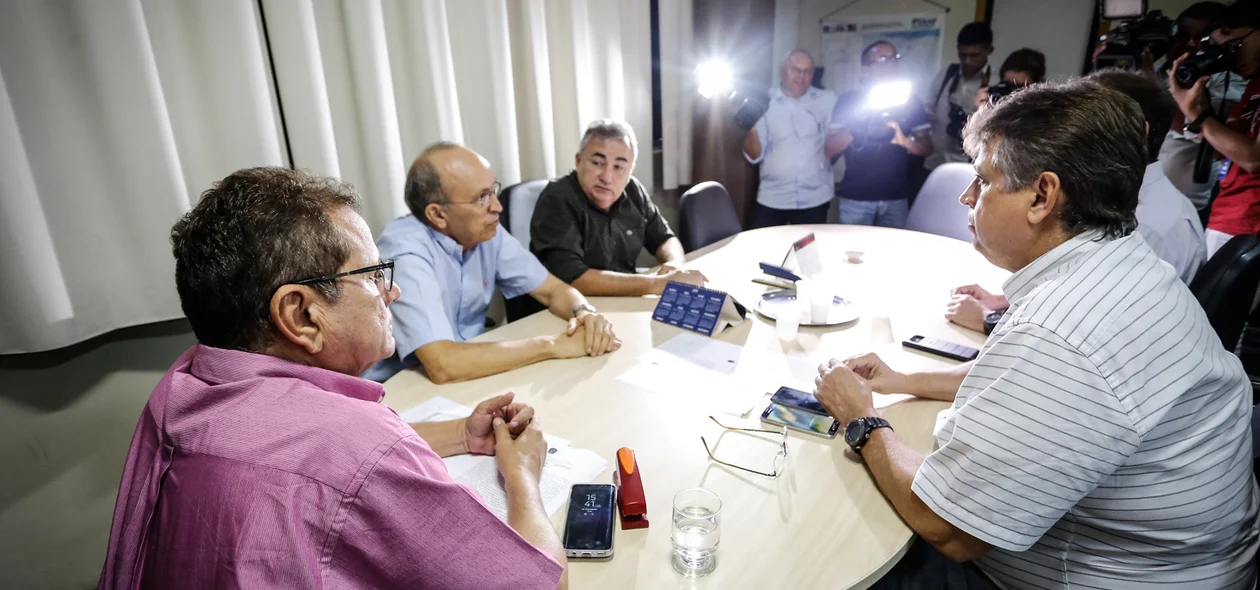 Reunião na sede do dnocs