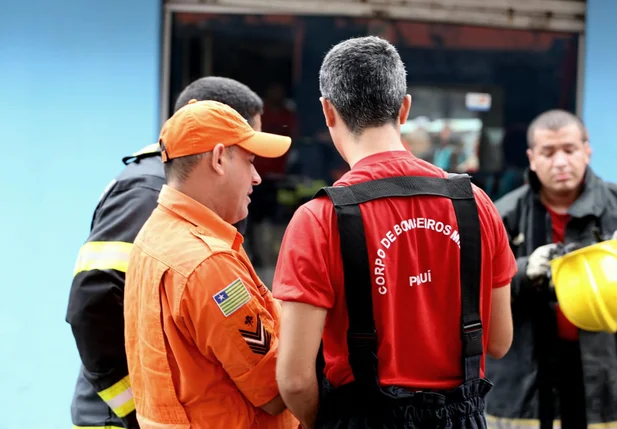 Corpo de Bombeiros foi acionado para atender a ocorrência