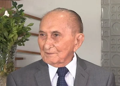  Desembargador aposentado Álvaro Brandão Filho